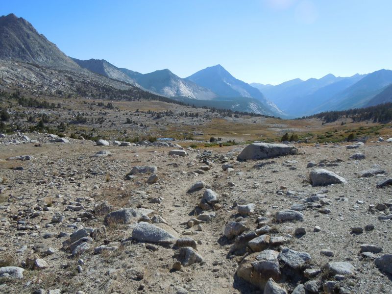 Looking west from Taboose pass (Bench lake in the back center)
